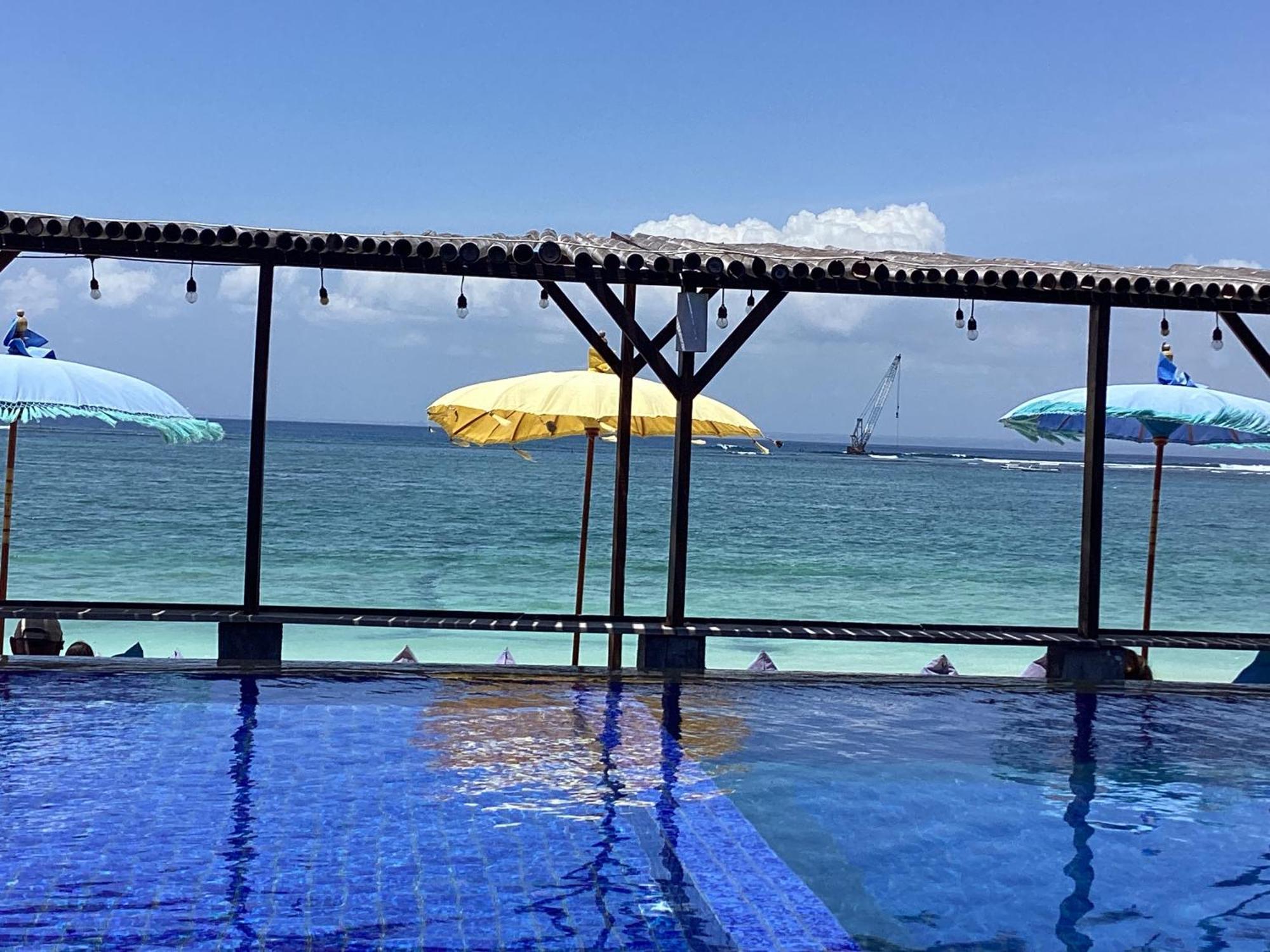 Linda Beach Hotel Nusa Lembongan Exterior foto