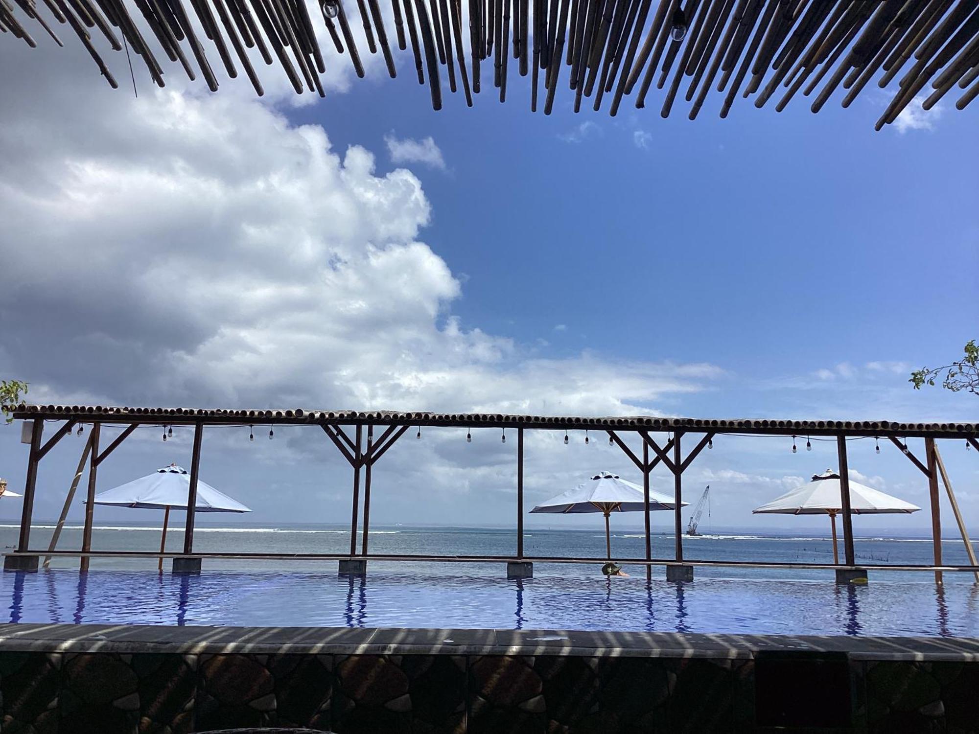 Linda Beach Hotel Nusa Lembongan Exterior foto