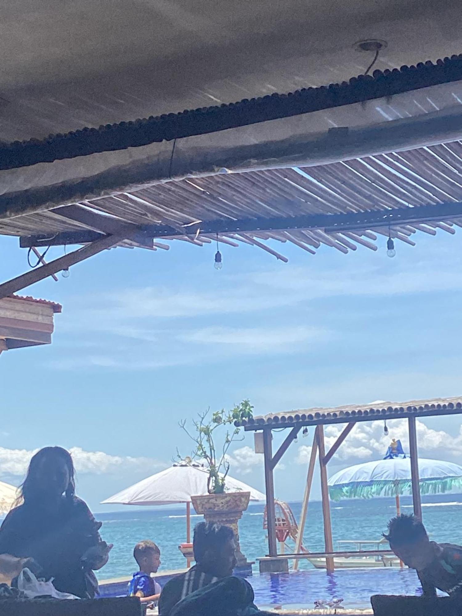 Linda Beach Hotel Nusa Lembongan Exterior foto