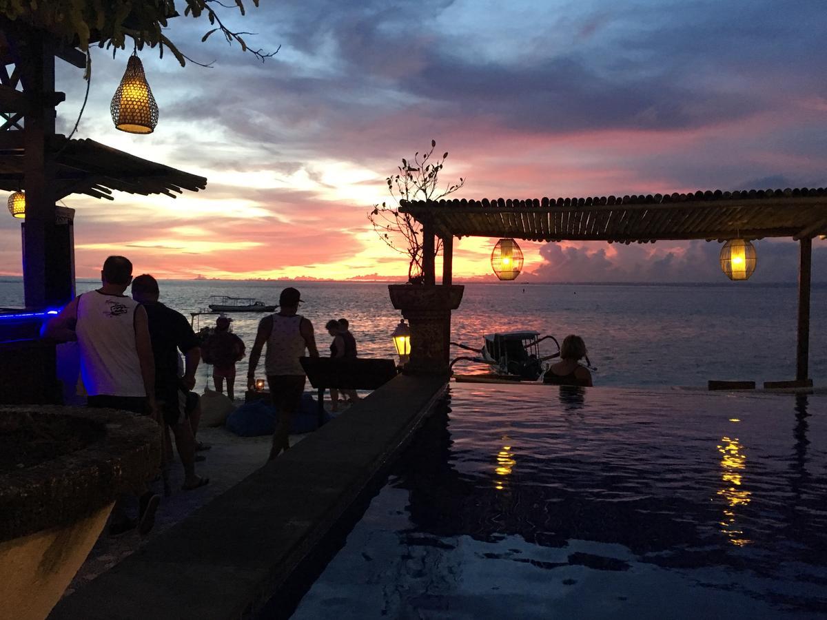 Linda Beach Hotel Nusa Lembongan Exterior foto